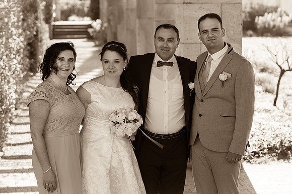 OF_20220326-111927_0294sepia
